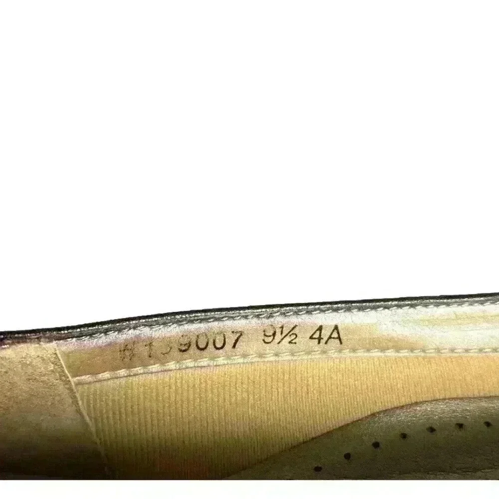 Mark Lemp Classics Beauty closed toe classic pumps Women's Sz US 9.5 Brown